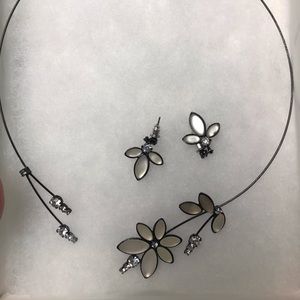 Handmade necklace and earring set